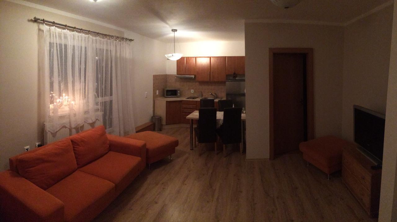Apartmán Beska Bešeňová Exteriér fotografie