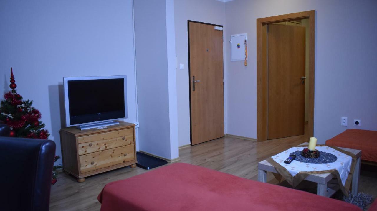 Apartmán Beska Bešeňová Exteriér fotografie